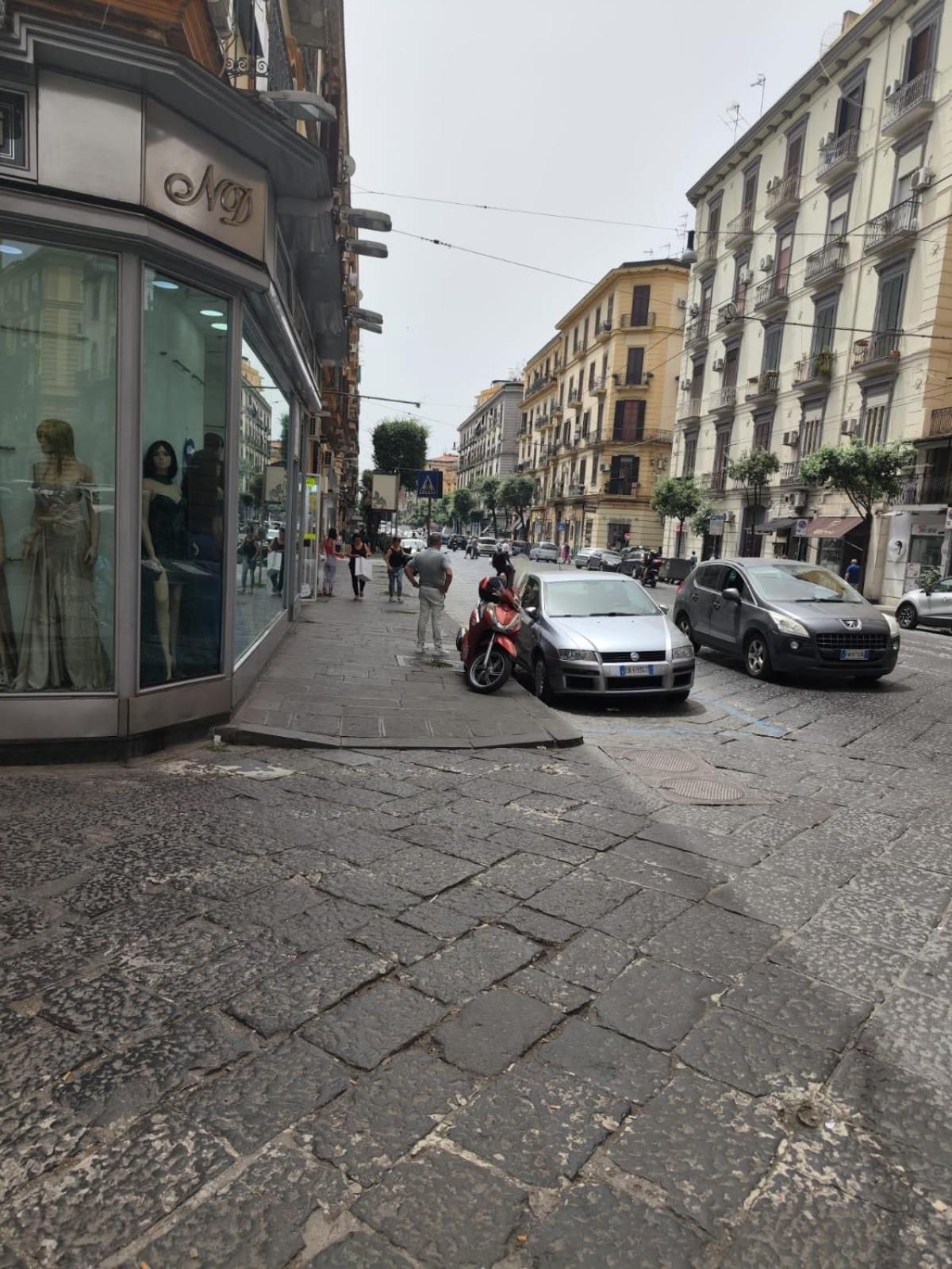 Appartamento House Emma 7 Centro Di Napoli