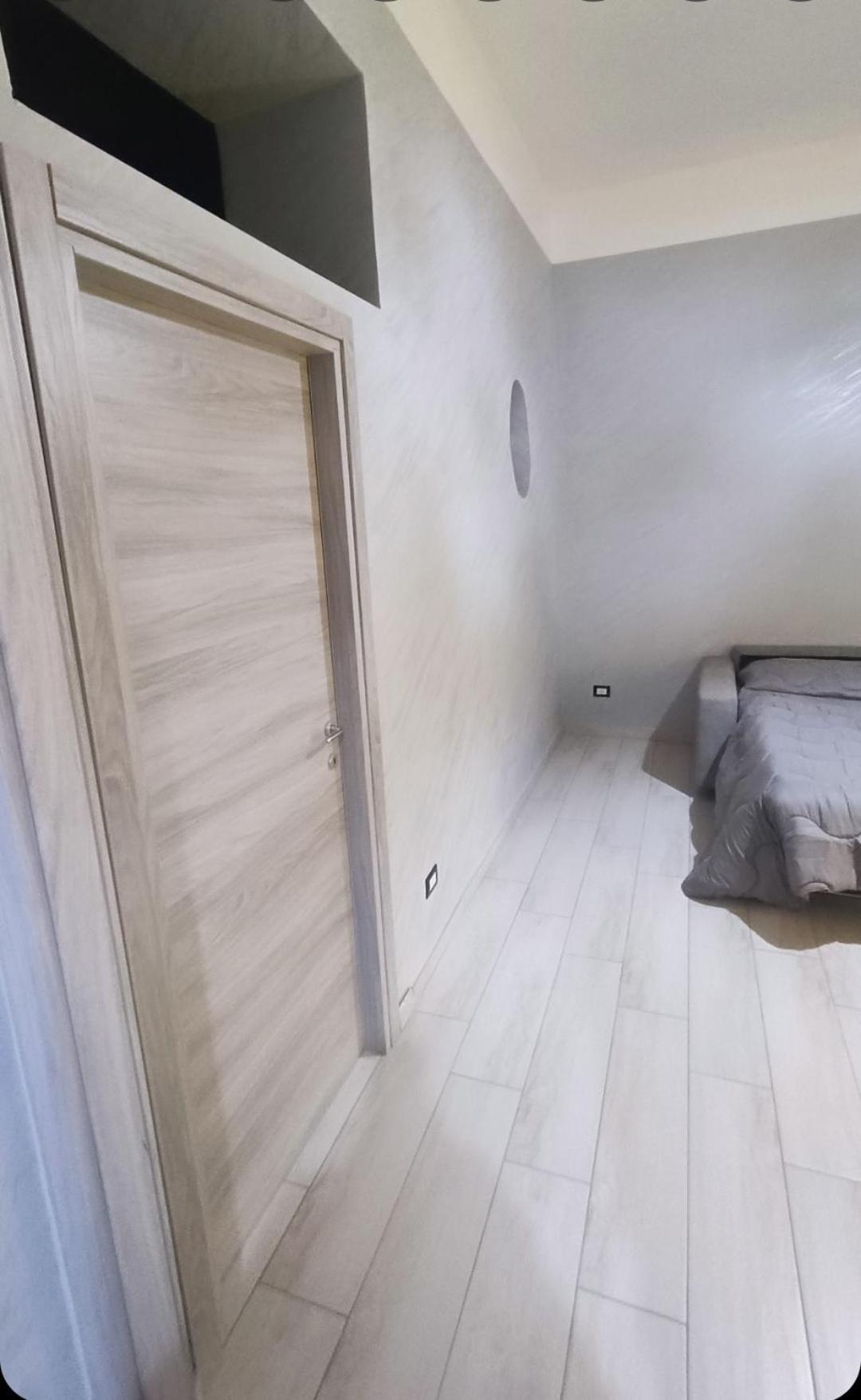 Appartamento House Emma 7 Centro Di Napoli